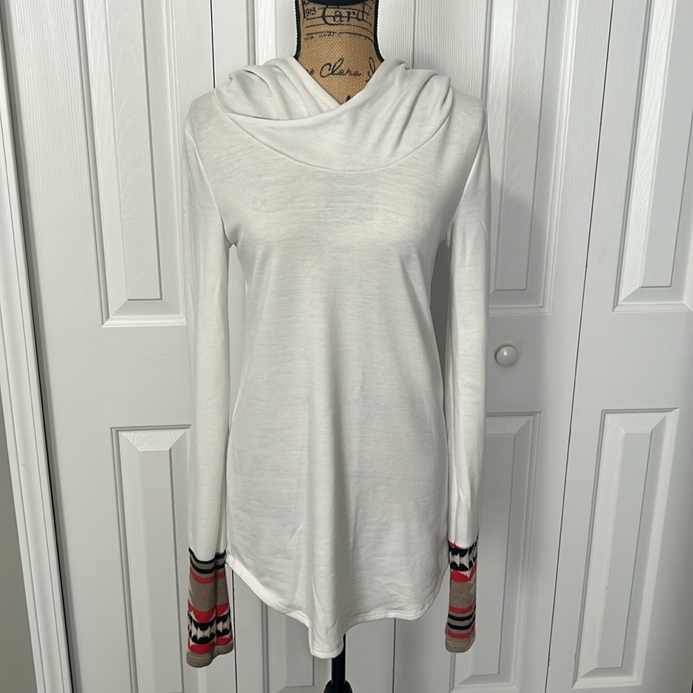 So Perla White Hoodie